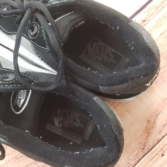 Vans Skateboarding Shoes‎ Mens Size 12 Black White Low Top Suede Canvas PopCush